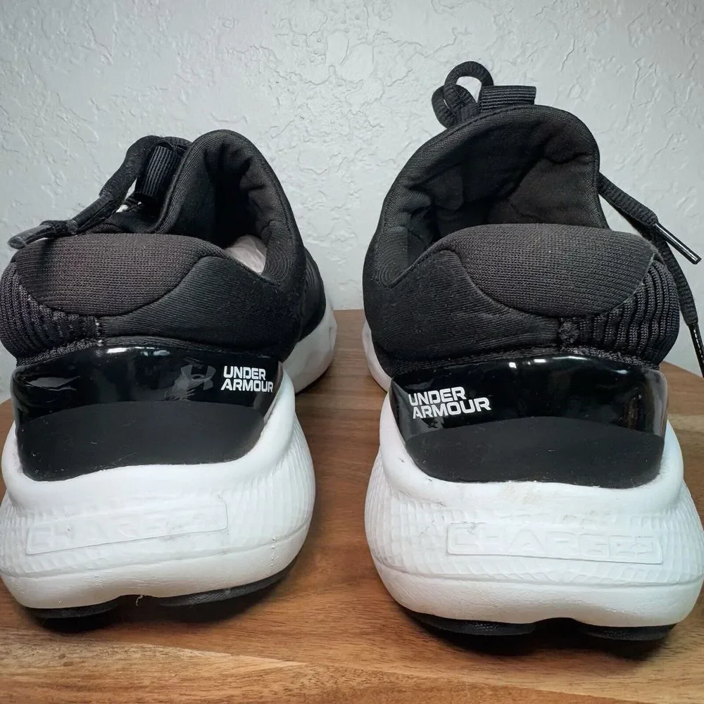 Under Armour Charged Vantage Mens 11 Black and White Running Mesh Sneakers‎
